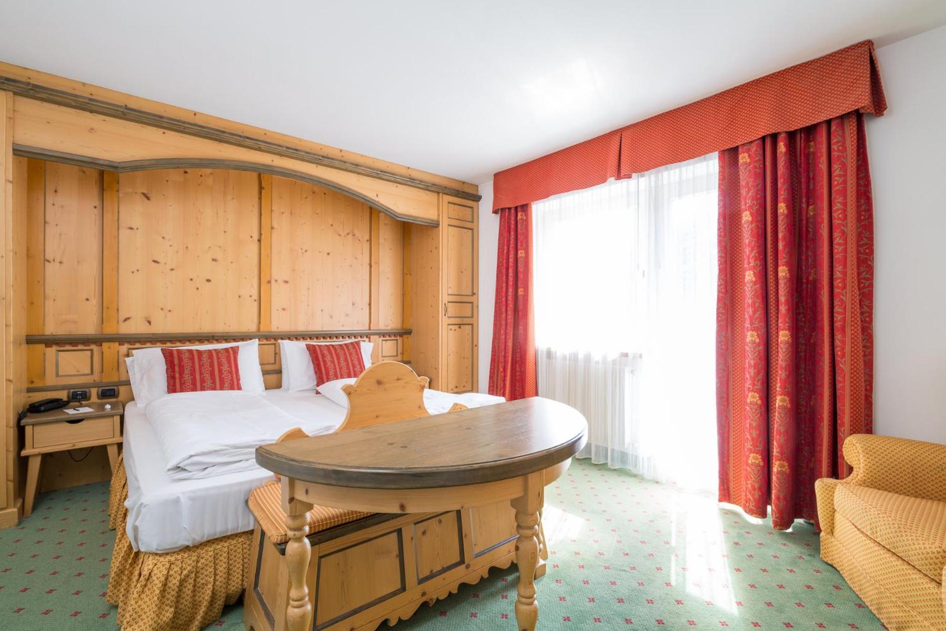 Croce Bianca Hotel